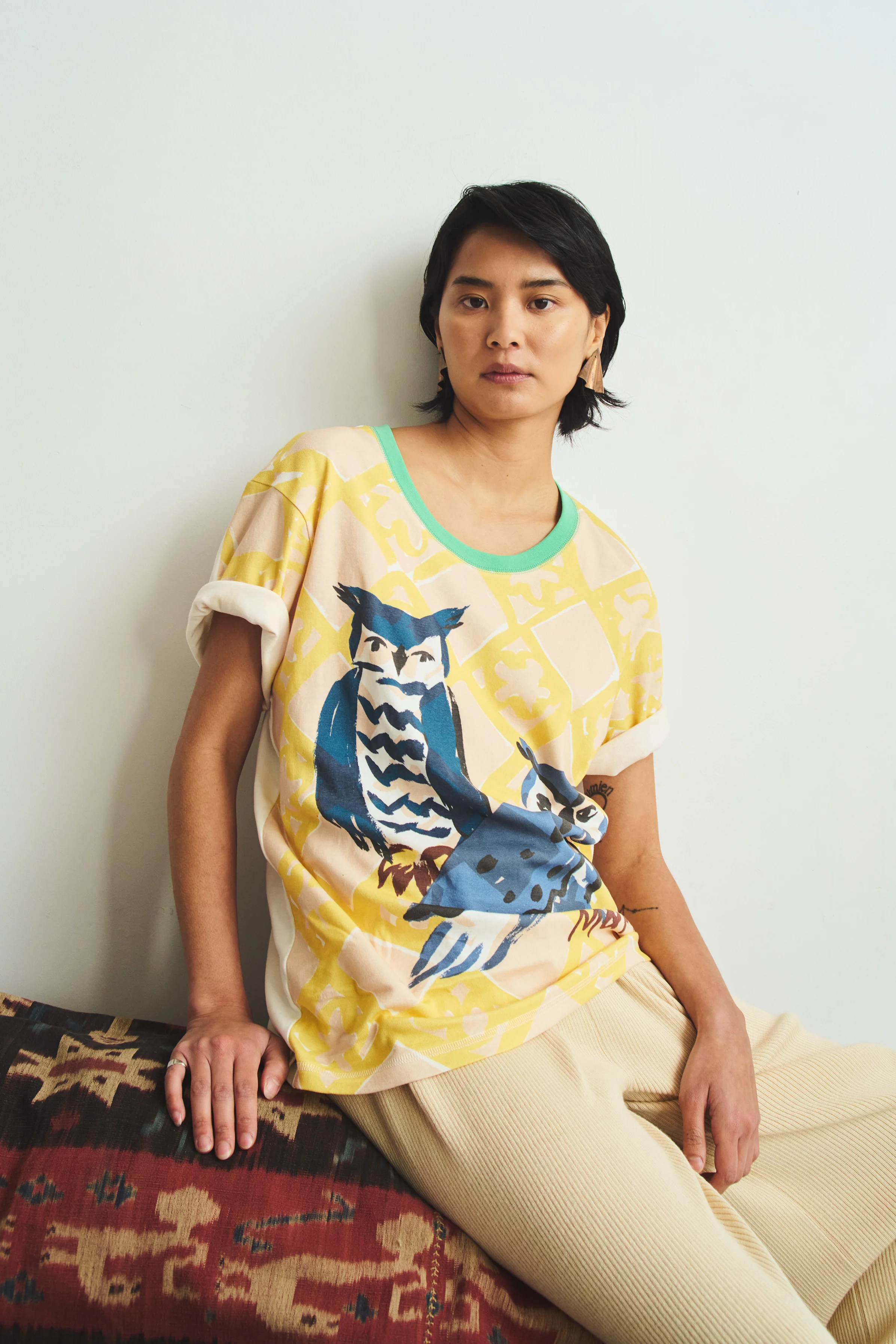 Owl Friends Neel Tee